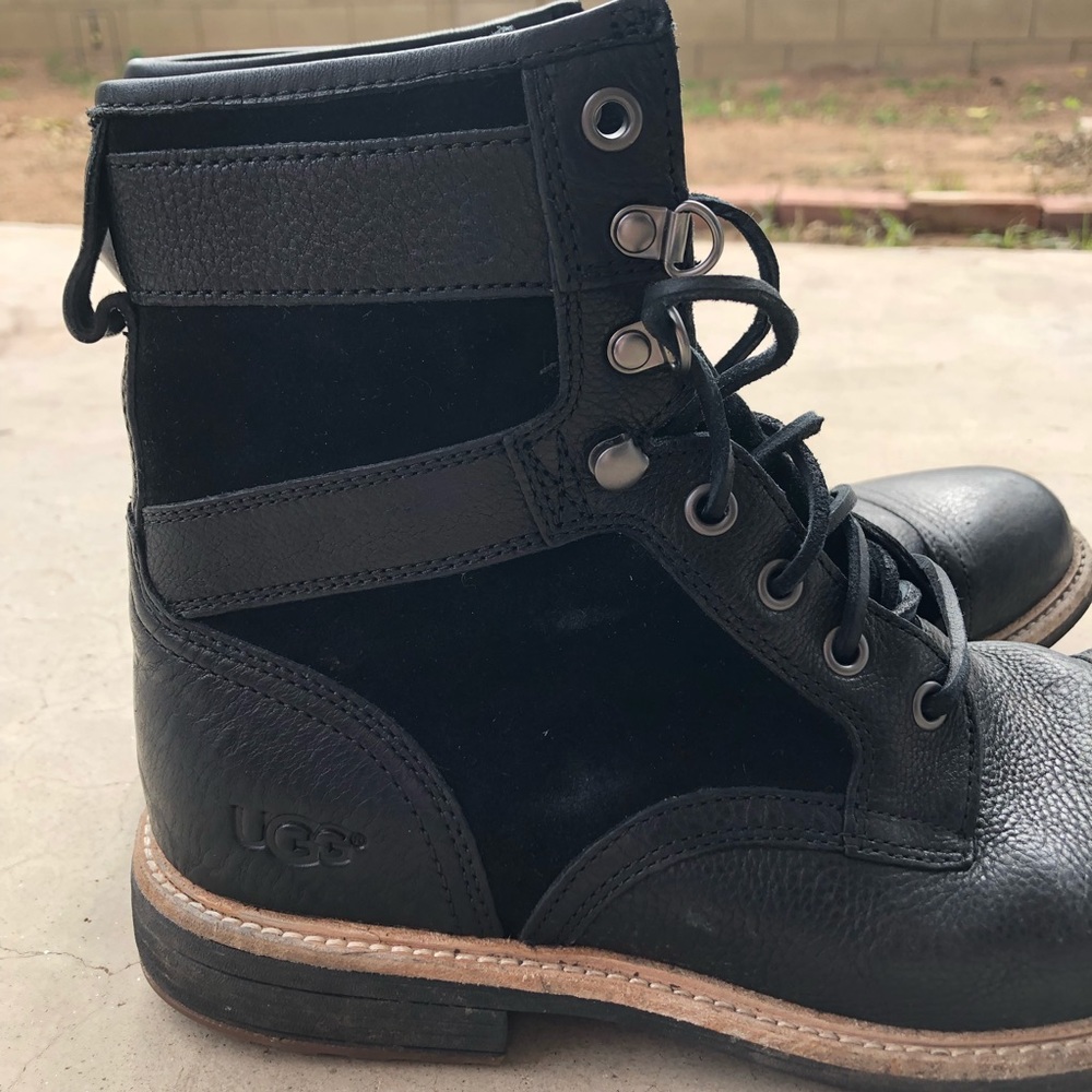UGG | men’s black magnusson boot - Picture 5 of 5